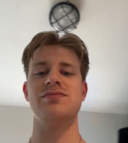 Loet Van der Burgt