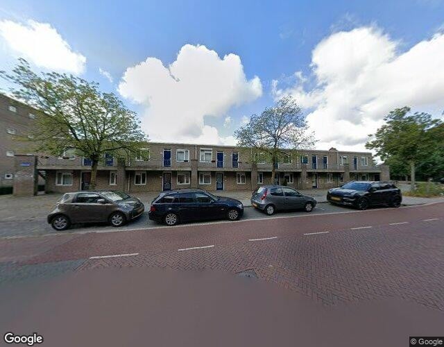 Lichte, gerenoveerde appartement in rustige woonwijk