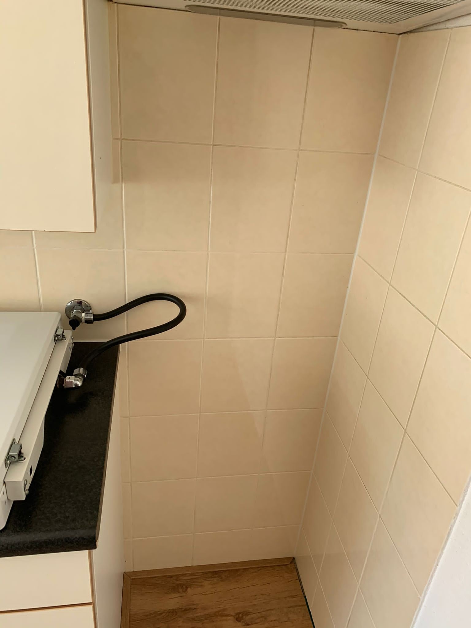 Lichte, gerenoveerde appartement in rustige woonwijk – foto 7