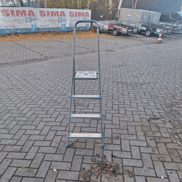 Trapje met 3 treden – foto 1