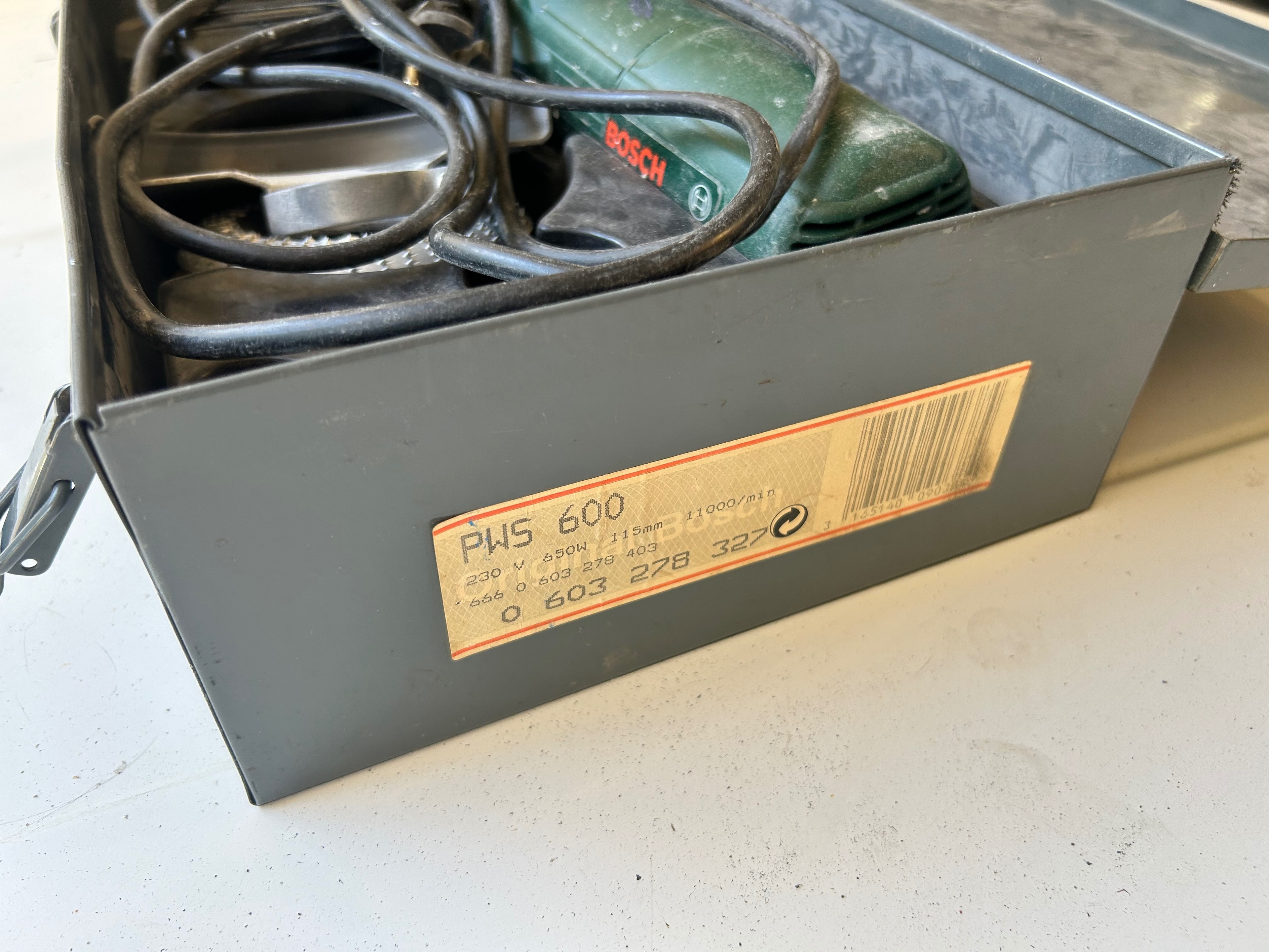 Bosch PWS 600 Haakse Slijper in Koffer – foto 4