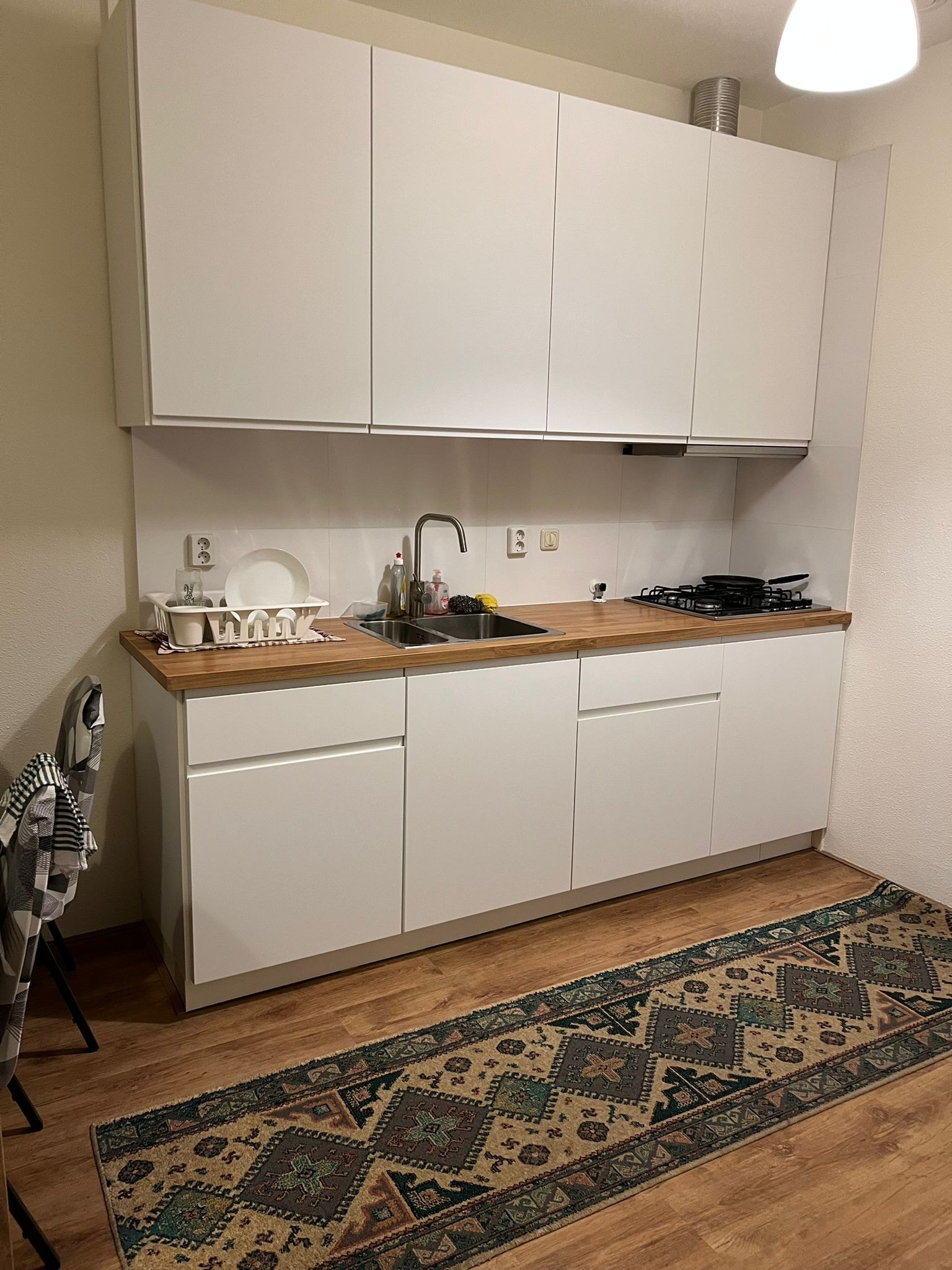 Lichte, gerenoveerde appartement in rustige woonwijk – foto 2