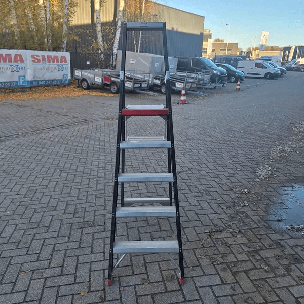 Trap met bordes en met 5 treden – foto 1