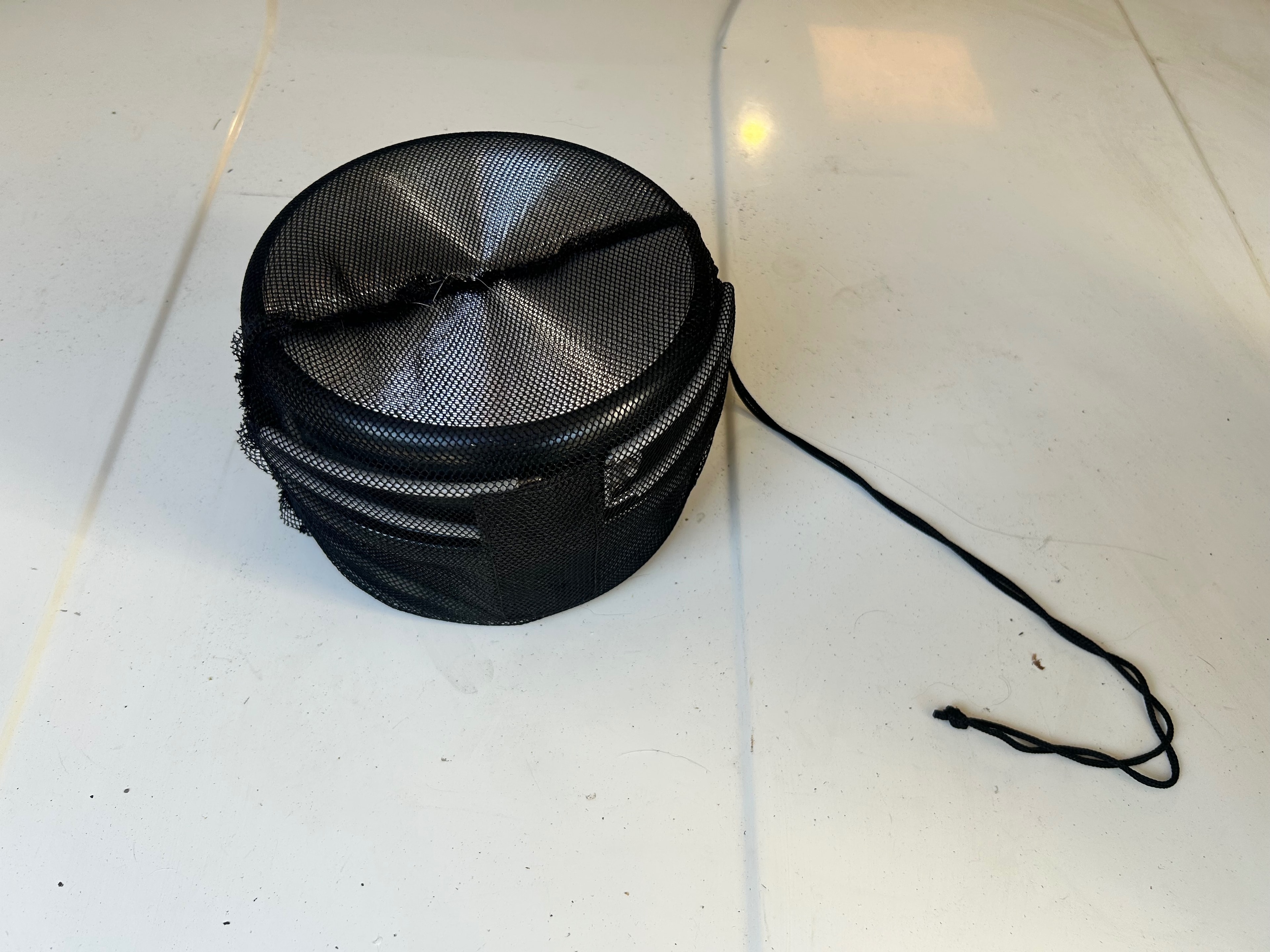 Compacte campingkookset met pannen, bord en beker – foto 2